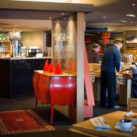 Kaya Hotel 4*