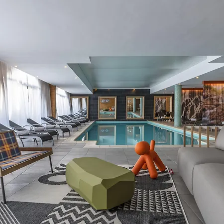 Kaya Hotel